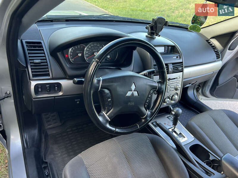 Седан Mitsubishi Galant 2008 в Киеве фото 28 Седан Mitsubishi Galant 2008 в Киеве