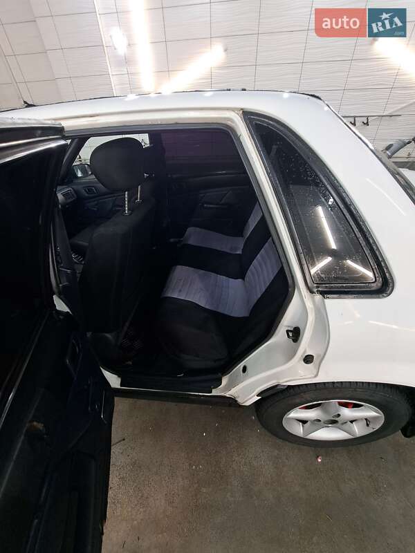 Седан Mitsubishi Galant 1989 в Новояворовске фото 11 Седан Mitsubishi Galant 1989 в Новояворовске