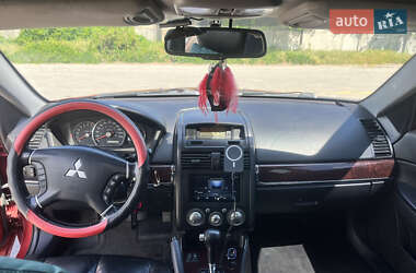 Седан Mitsubishi Galant 2009 в  фото 10 Седан Mitsubishi Galant 2009 в