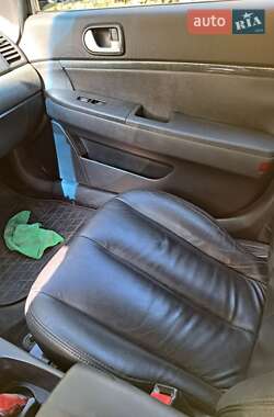 Седан Mitsubishi Galant 2007 в  фото 11 Седан Mitsubishi Galant 2007 в