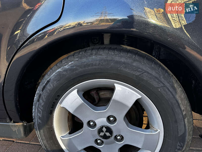 Седан Mitsubishi Galant 2002 в Дніпрі