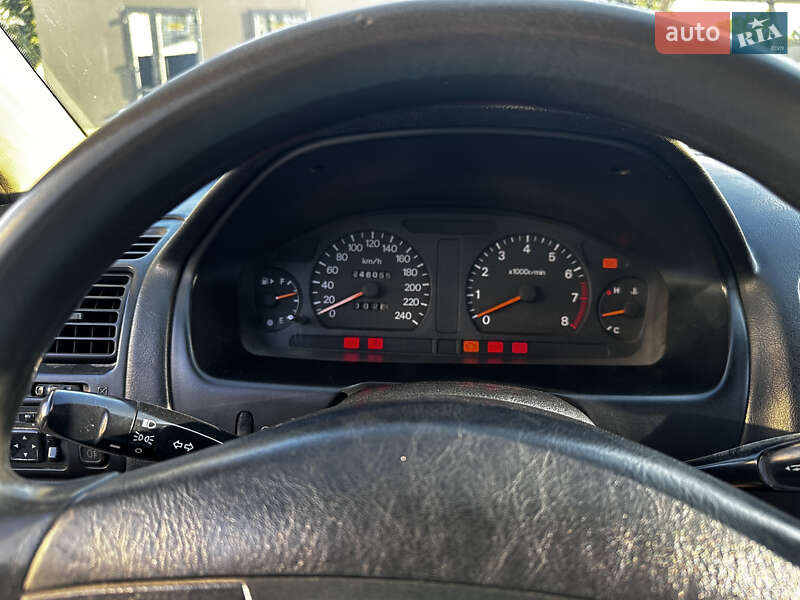 Седан Mitsubishi Galant 2002 в Дніпрі