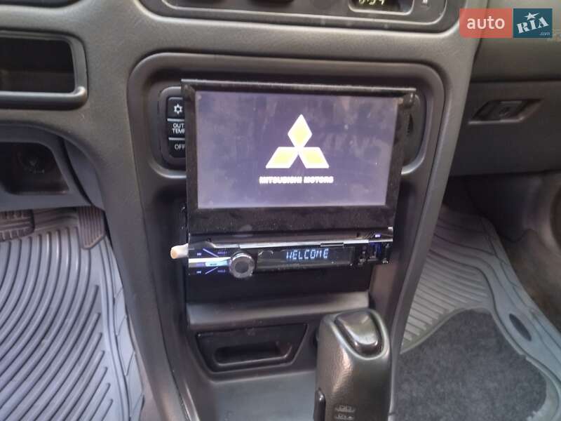 Седан Mitsubishi Galant 1995 в Одессе фото 7 Седан Mitsubishi Galant 1995 в Одессе