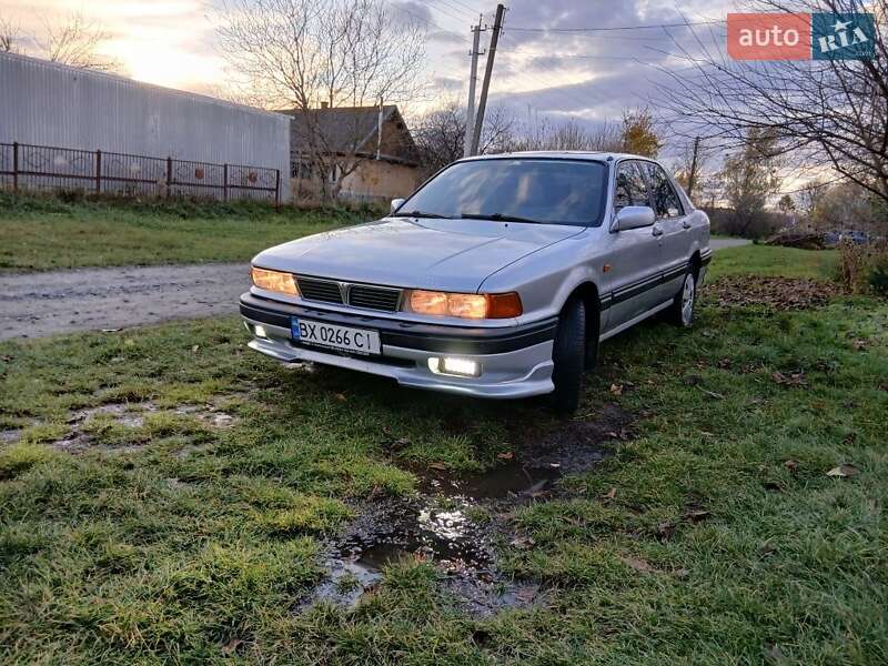 Лифтбек Mitsubishi Galant 1992 в Хмельницком фото 2 Лифтбек Mitsubishi Galant 1992 в Хмельницком
