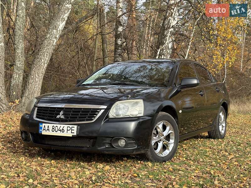 Mitsubishi Galant 2009