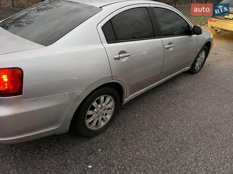 Седан Mitsubishi Galant 2008 в Києві