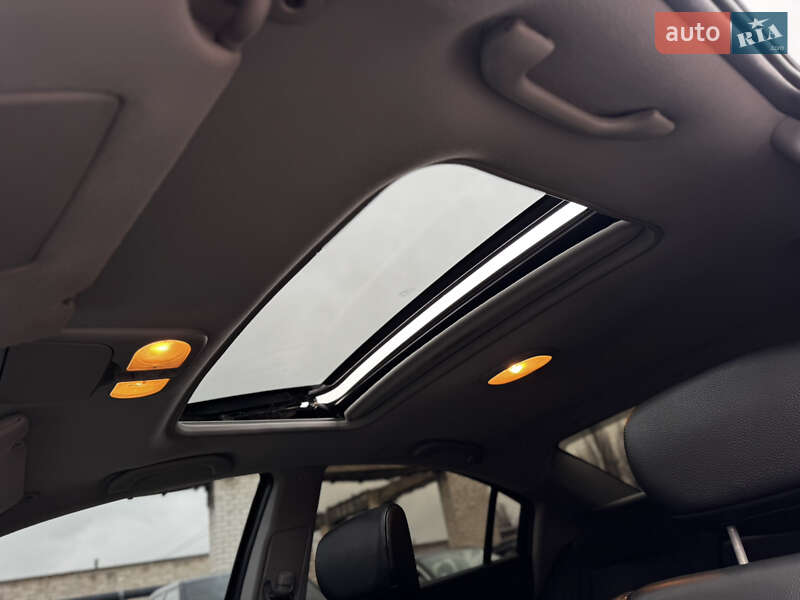 Седан Mitsubishi Galant 2008 в Житомире