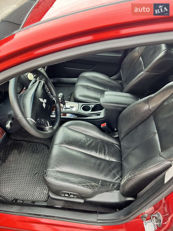 Седан Mitsubishi Galant 2009 в Білій Церкві