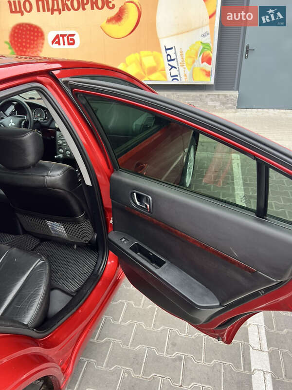 Седан Mitsubishi Galant 2009 в Білій Церкві