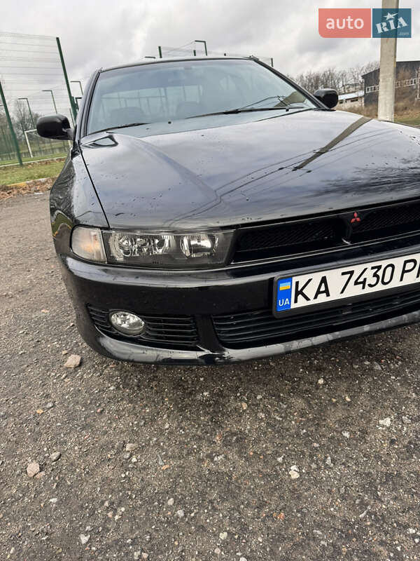 Седан Mitsubishi Galant 2004 в Киеве