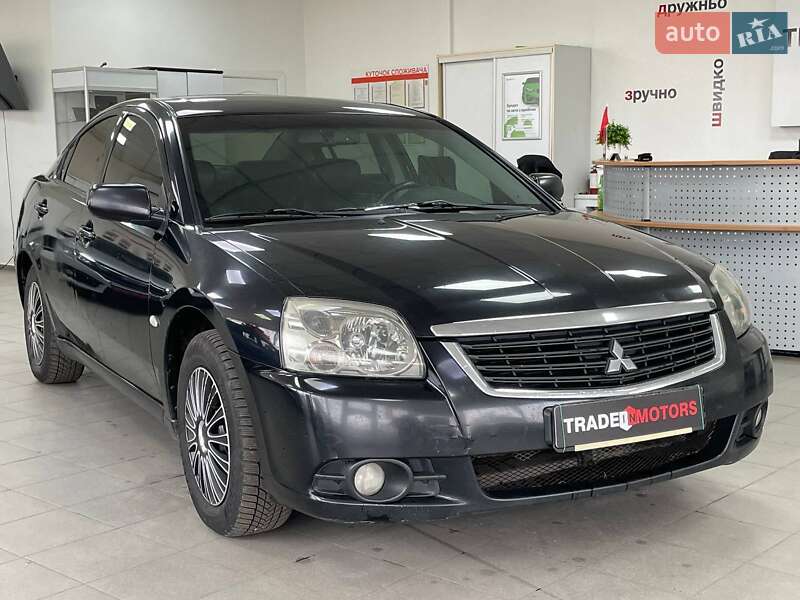 Mitsubishi Galant 2009