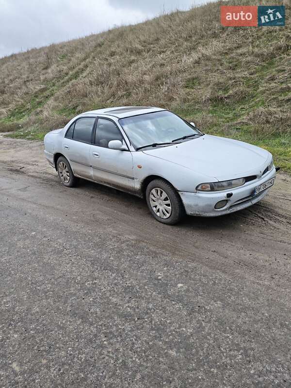 Седан Mitsubishi Galant 1992 в Любашівці