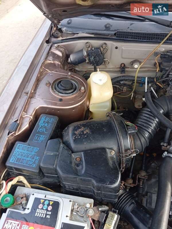 Седан Mitsubishi Galant 1989 в Белгороде-Днестровском фото 5 Седан Mitsubishi Galant 1989 в Белгороде-Днестровском