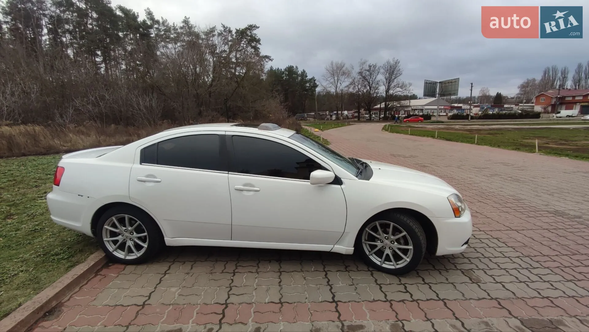 2011 Mitsubishi Galant - мініатюра 6