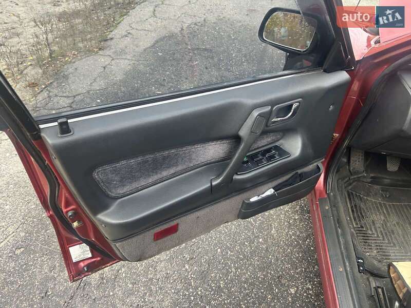 Седан Mitsubishi Galant 1988 в Краматорске