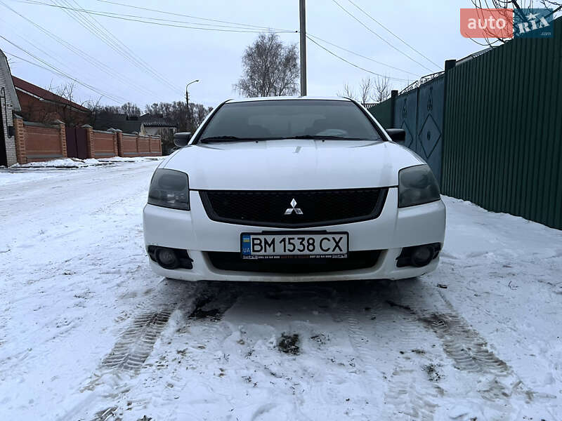 Седан Mitsubishi Galant 2012 в Недригайліву