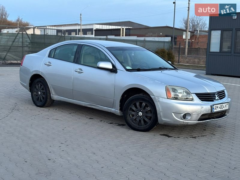 Седан Mitsubishi Galant 2007 в Виннице