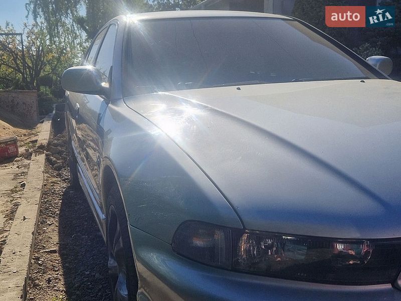 Седан Mitsubishi Galant 2001 в Одессе