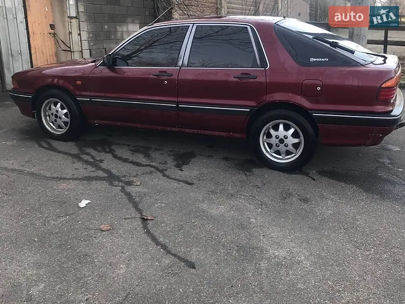 Mitsubishi Galant 1990