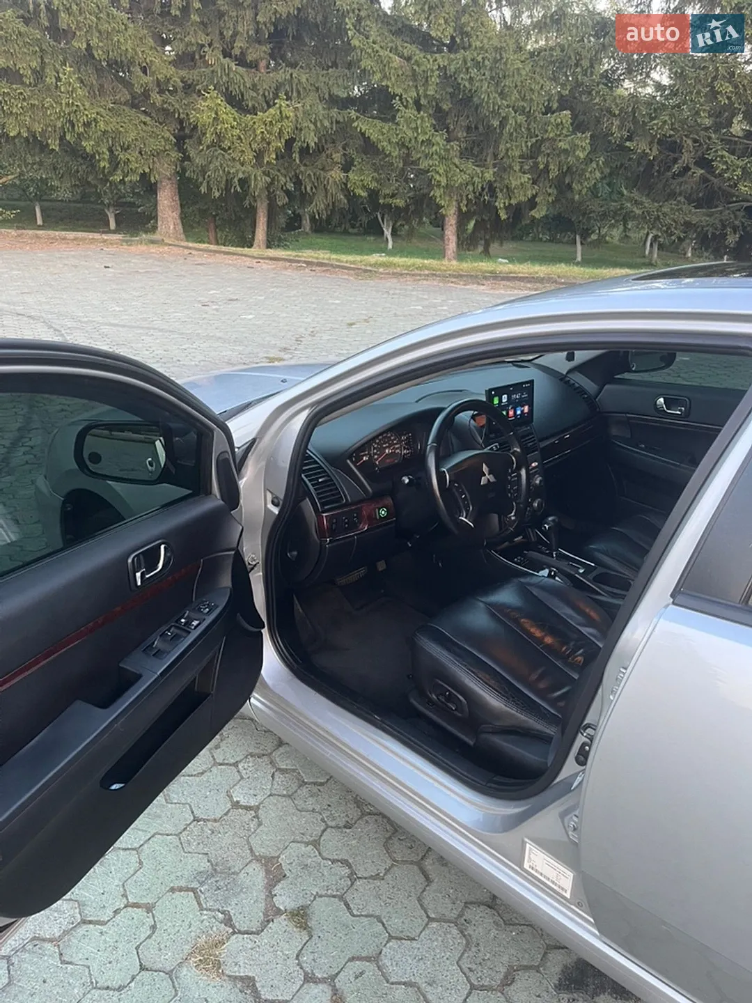 Mitsubishi Galant 2009 VIN 4MBSRDM1A9E705322 фото оголошення 10 з 23