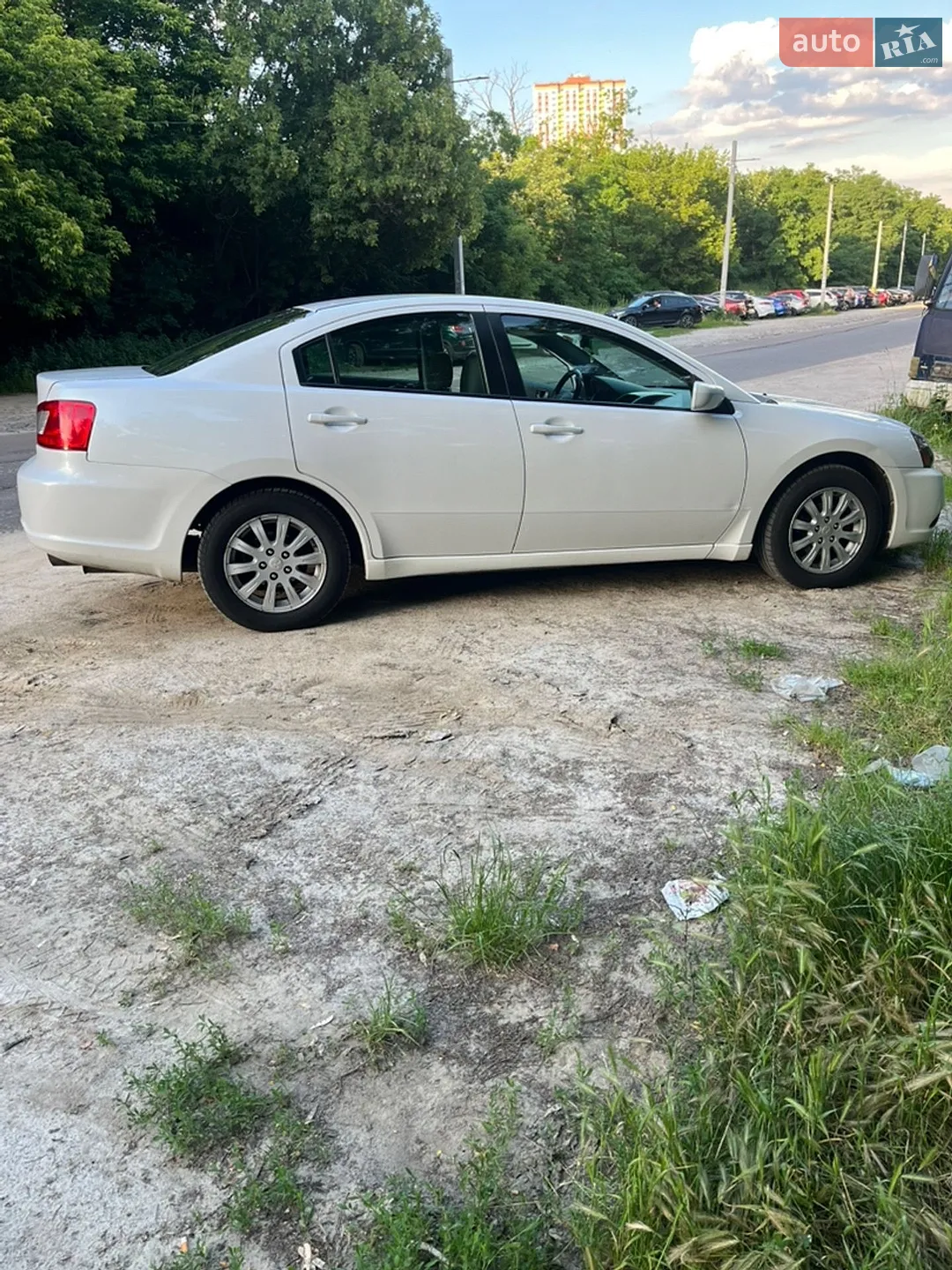 2011 Mitsubishi Galant - мініатюра 6