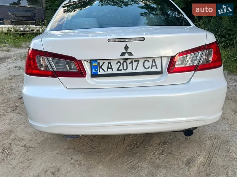 Mitsubishi Galant 2011 VIN 4A32B2FF9BE021684 фото оголошення 9 з 54