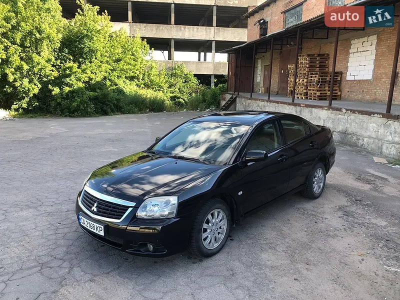 Mitsubishi Galant