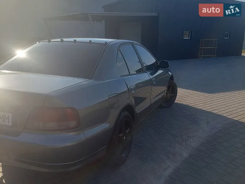 Mitsubishi Galant 1999