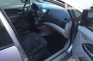  Mitsubishi Grandis 2005 в 
