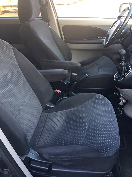 Мінівен Mitsubishi Grandis 2005 в Львові