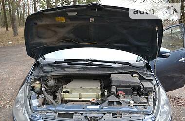 Мінівен Mitsubishi Grandis 2006 в 