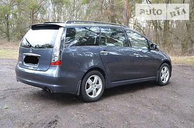 Мінівен Mitsubishi Grandis 2006 в 