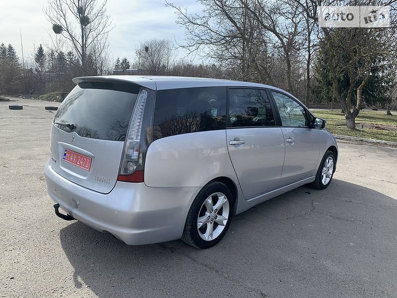 Минивэн Mitsubishi Grandis 2008 в Ровно фото 13 Минивэн Mitsubishi Grandis 2008 в Ровно