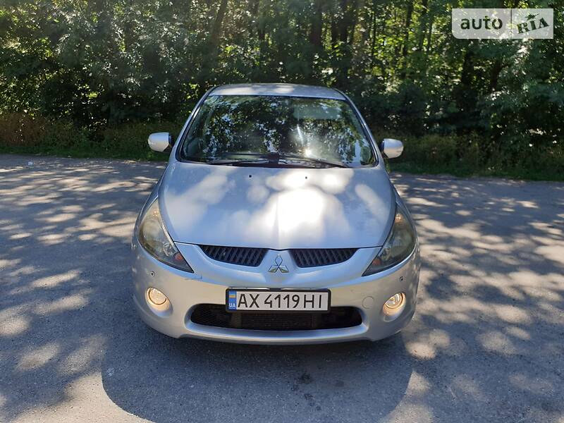 Мінівен Mitsubishi Grandis 2005 в Харкові