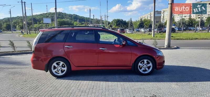 Минивэн Mitsubishi Grandis 2007 в Полтаве