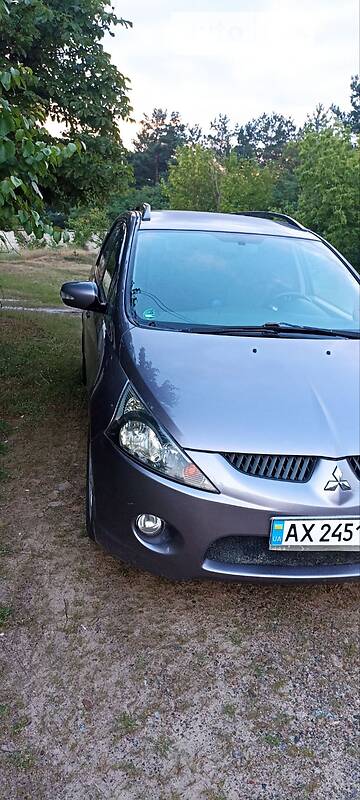 Мінівен Mitsubishi Grandis 2006 в Харкові