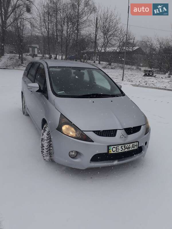 Мінівен Mitsubishi Grandis 2006 в Чернівцях