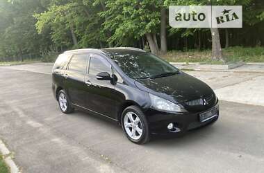 Минивэн Mitsubishi Grandis 2008 в Киеве