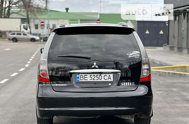 Мінівен Mitsubishi Grandis 2008 в 