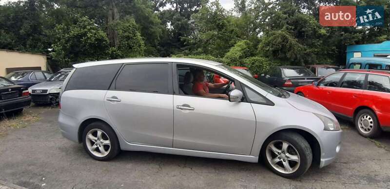Минивэн Mitsubishi Grandis 2004 в Жмеринке