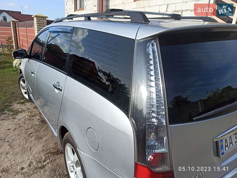 Минивэн Mitsubishi Grandis 2007 в Киеве