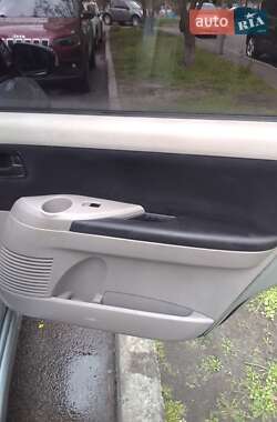 Минивэн Mitsubishi Grandis 2007 в 