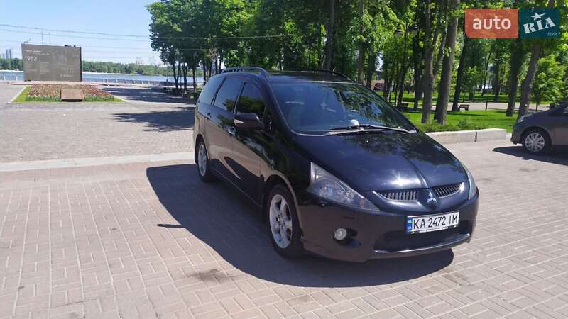 Мінівен Mitsubishi Grandis 2007 в Києві