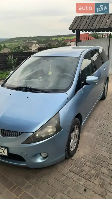 Mitsubishi Grandis