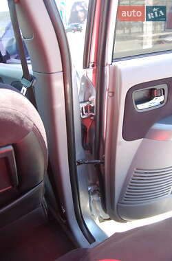 Минивэн Mitsubishi Grandis 2008 в 