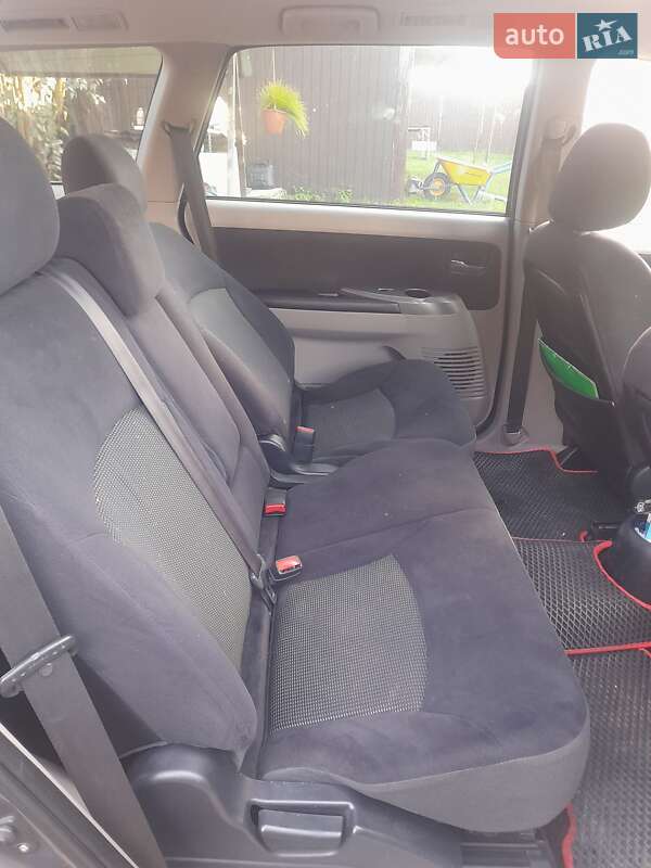 Минивэн Mitsubishi Grandis 2008 в Луцке