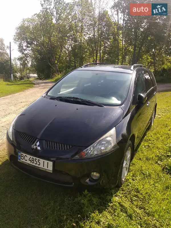 Mitsubishi Grandis