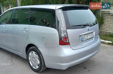 Минивэн Mitsubishi Grandis 2006 в 