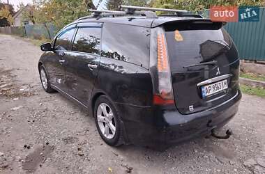 Минивэн Mitsubishi Grandis 2008 в 