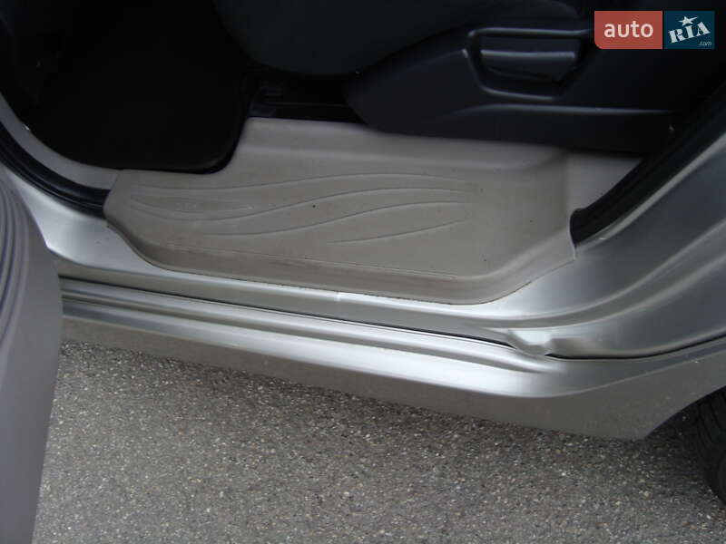 Минивэн Mitsubishi Grandis 2008 в Виннице